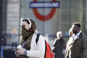 Velika Britanija: Od koronavirusa bi moglo umrijeti između 7000 i 20.000 ljudi