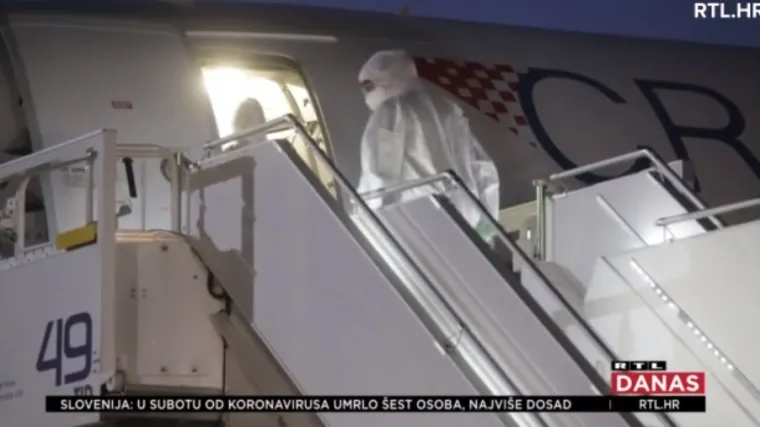 Vraća se njih stotinjak, dočekuju ih na&scaron;i epidemiolozi