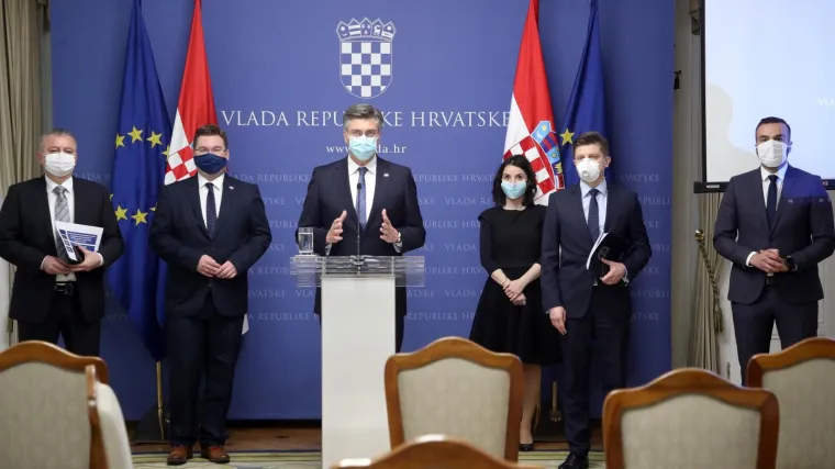 Oporba ne vidi razloga za optimizam, a vladajući poručuju - bitno je ovu bitku dobiti