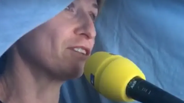 Improvizirani kućni studio: Ovako Dunja Mazzocco Drvar čita vremensku prognozu u #ostanidoma stilu