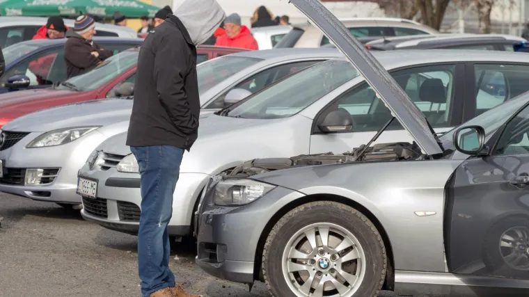 Državni proračun bi mogao pasti na koljena i zbog pada prodaje automobila