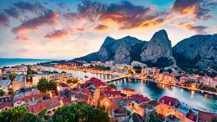 Grad Omiš objavio koju će kriznu mjeru poduzeti protiv epidemije: 'Reducirat ćemo javnu rasvjetu'