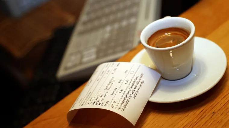 U odnosu na lani značajan pad izdanih računa i njihove vrijednosti