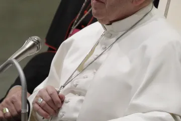 Papa medicinare i svećenike umrle od korone usporedio s vojnicima palima u ratu: 'Umrli su na bojištu'