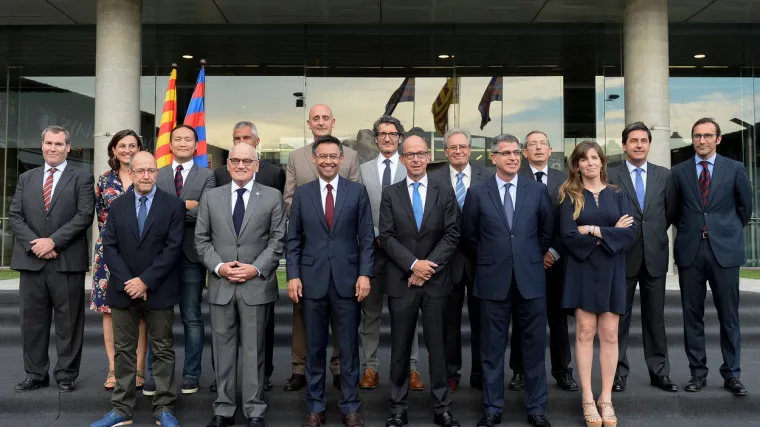 Katalonija na nogama nakon &scaron;to su &scaron;estorica ključnih ljudi iz kluba otkrili razloge svoje odluke