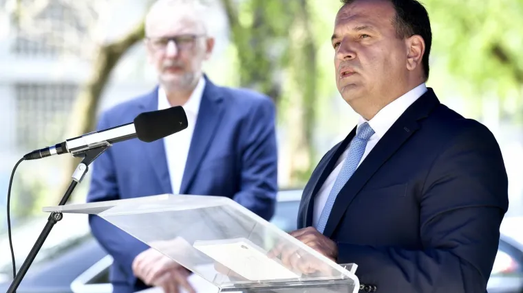 Ministar mu odgovorio protupitanjem