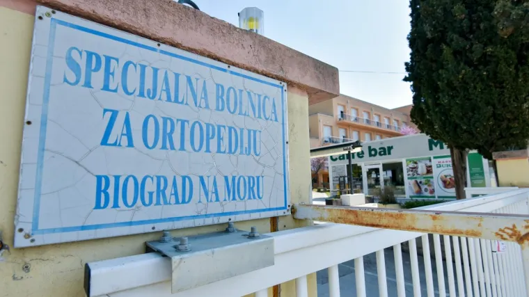 Iz samoizolacije iza&scaron;li svi djelatnici biogradske bolnice: 'Bili su kontakti kontakata'