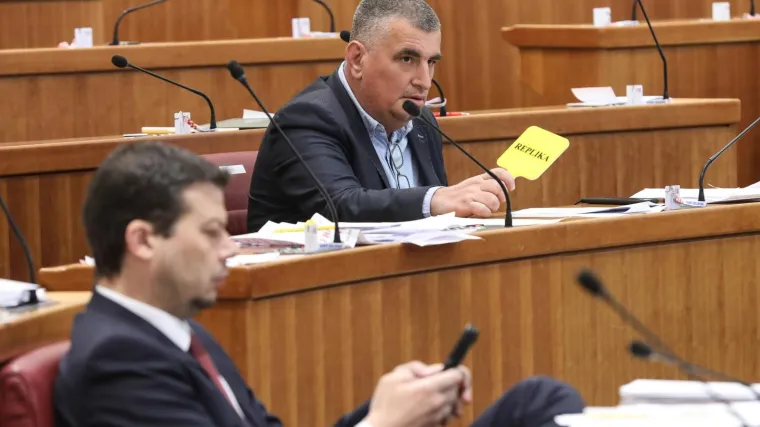 'Na blokiranima ste izgradili hranidbeni lanac'