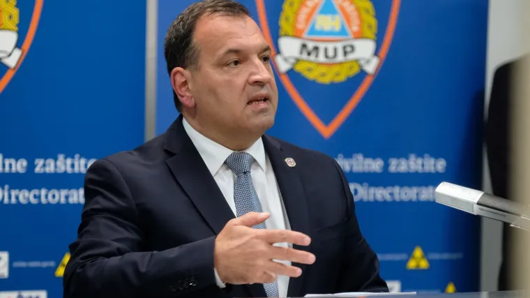 'Ako se ovaj trend nastavi razmislit ćemo o popu&scaron;tanju mjera za idući vikend'