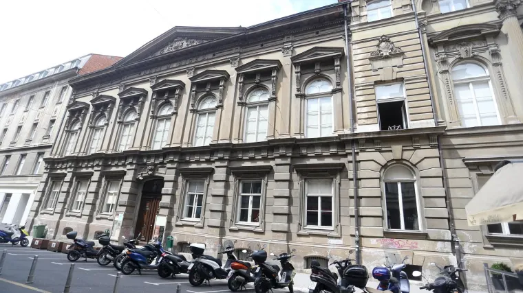 Vrijedna palača u sredi&scaron;tu Zagreba zatvorila vrata: 'Trebamo 850.000 kuna za sanaciju &scaron;tete'