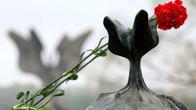 Komemoracija samo uz polaganje vijenaca, bez programa