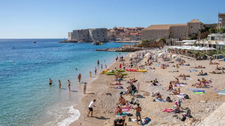 Plenković razgovarao s europskim čelnicima o ponovnom pokretanju turizma