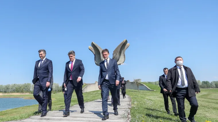 'Zlo Drugog svjetskog rata ne smije se ponoviti, pokazujemo po&scaron;tovanje prema žrtvama'