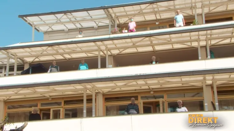 Najstarija generacija i u koronakrizi ostaje vedrog duha: Tri puta tjedno vježbaju na balkonima