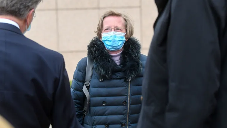 Važna napomena Stožera uoči popu&scaron;tanja mjera! 'Gdje je vi&scaron;e ljudi, neka se nose maske'