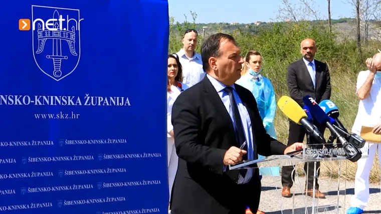 Vili Beroš posjetio je bolnicu u Kninu