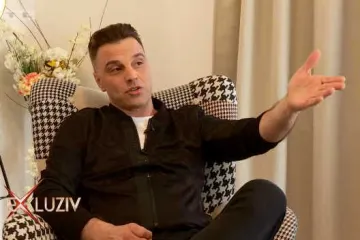 Ivan Zak ekskluzivno nas pustio u svoj dom: Pogledajte kako izgleda njegov najintimniji prostor