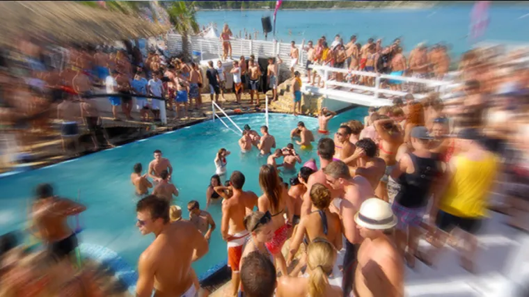 Zrće bez partijanera? Gradonačelnik za RTL Danas: 'Bilježimo ogromne gubitke. Festivala sigurno neće biti'