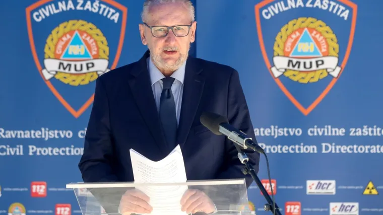 U Hrvatskoj 14 novih slučajeva, preminula jedna osoba: 'Sutra počinje nova faza borbe'