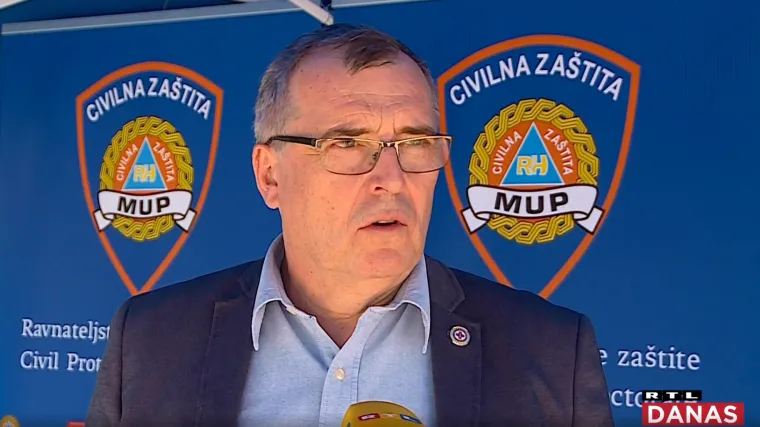 Kako će raditi frizeri: 'Pribor dezinficirati nakon svake mu&scaron;terije. No&scaron;enje maske obavezno'