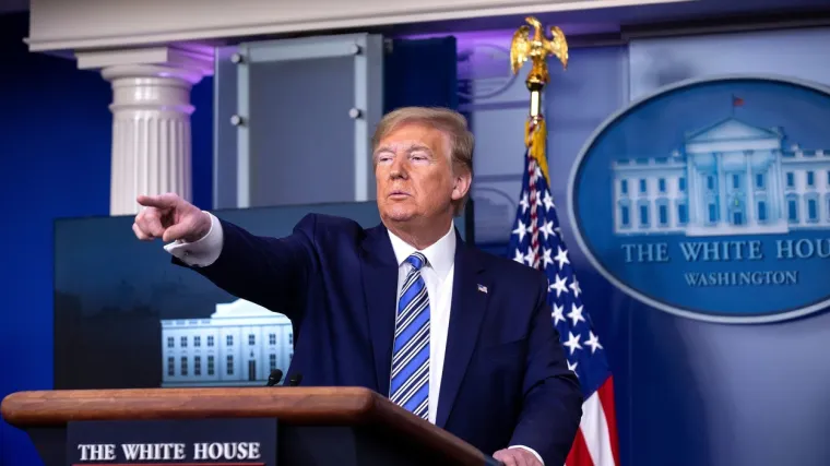 Nakon Trumpove izjave o liječenju koronavirusa, raste broj trovanja dezinficijensima