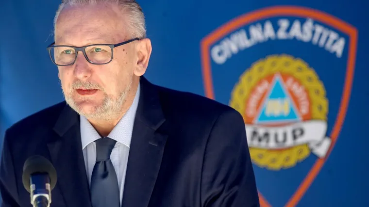 'Politizacija može doći samo kroz pitanja'