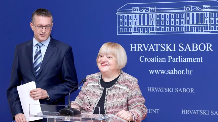 GLAS: 'Zbog zabrane rada nedjeljom ovo će biti najskuplja kampanja HDZ-a'