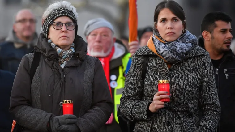 Noževima napali prolaznike u gradiću Hanau