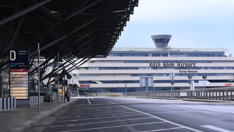 Gotovo polovica Nijemaca bi blokade granica ostavila i preko ljeta
