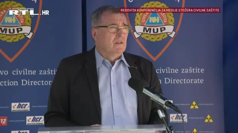 Capak o tome tko će biti odgovoran ako dođe do razbuktavanja virusa u &scaron;kolama: 'Virus!'