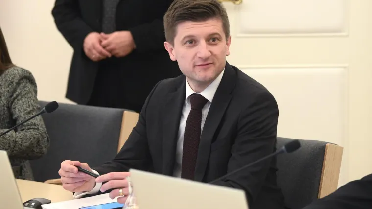 Marić o padu BDP-a: 'Ovo je bazni scenarij, ne pretpostavlja da se virus vraća najesen'