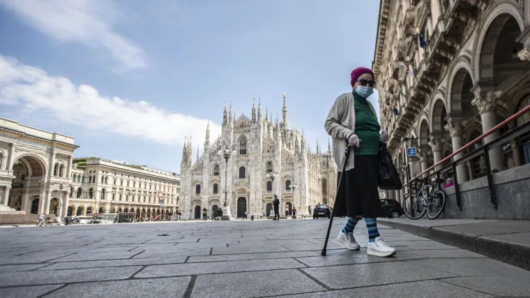 Italija se polako vraća u normalu: Nakon ublaženih mjera ljudi iza&scaron;li na ulice i u parkove
