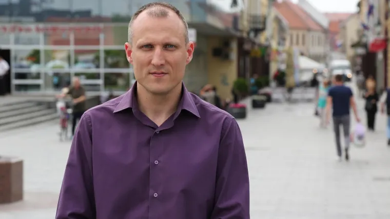 Na trafostanici osvanuo grafit s pozdravom 'Za dom spremni'; Milaković: 'Vukovar je iznad Ustava'