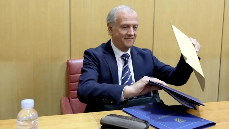 'Vlada želi slabe institucije; ne žele promjene'