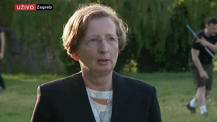 Markotić otkrila detalje slučaja Brač: 'Pacijent pu&scaron;ten iz splitske bolnice pozitivan je na koronavirus'