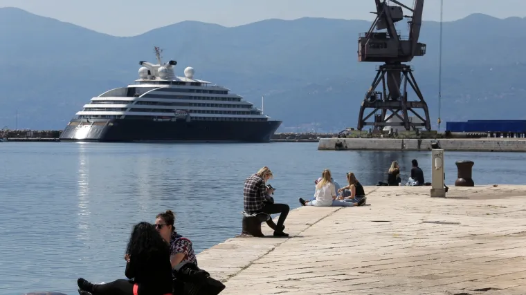 Hrvatima nedostaju druženja, kava u kafiću i putovanja: Mu&scaron;karci se dosađuju, a žene su usamljene