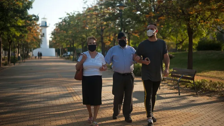 Otvaraju se &scaron;kole, vrtići, trgovački centri, restorani... Neke zemlje ipak su opreznije