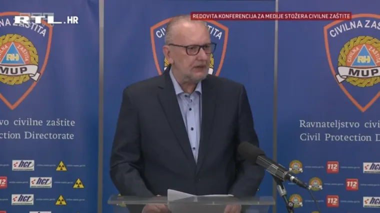 Hoće li svi koji prelaze granicu morati u samoizolaciju?