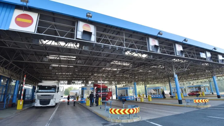 EU otvara granice pred sezonu: Propisana tri pravila koja će države morati ispo&scaron;tovati