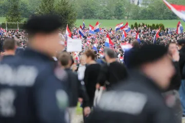 'Prestanite sudjelovati u veličanju ustaškog režima'