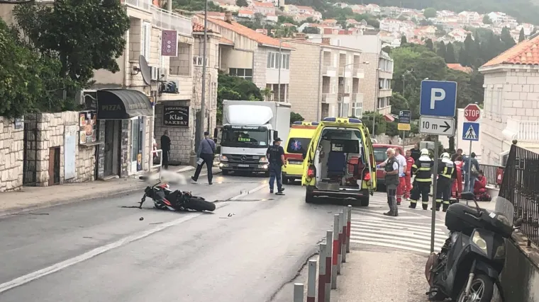 Jedna osoba poginula u padu motocika, jo&scaron; jedna je ozlijeđena