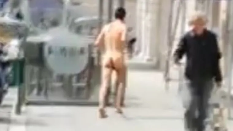 Visi mu visuljak: Goli čovjek trčao po Splitu, bježao je kao da ga lovi Usain Bolt