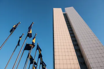 Pao je razred, pa studirao 12 godina na privatnom fakultetu, a sada je postao ministar