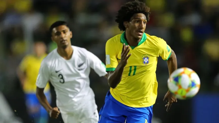 Ima tek 17 godina, a već ga uspoređuju s Neymarom