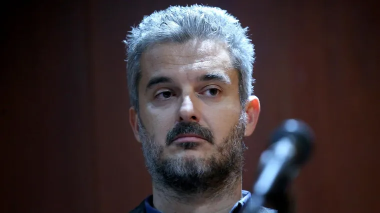 'Sigurno neću ući u &Scaron;korinu stranku, ni listu'