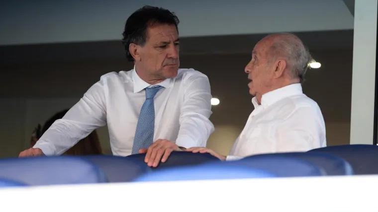 'Smijenite ga &scaron;to prije. &Scaron;okantno je &scaron;to je klub napravio, sve to govori kakvi ga ljudi vode'