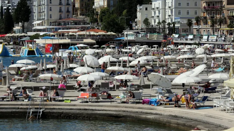 Hrvatska sklapa ugovore o dolasku turista s pet država: Prvi gosti iz Kine dolaze do rujna?