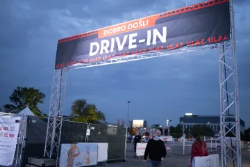 Francuska komedija snimana u Hrvatskoj obilježila treću večer, stiže još filmova