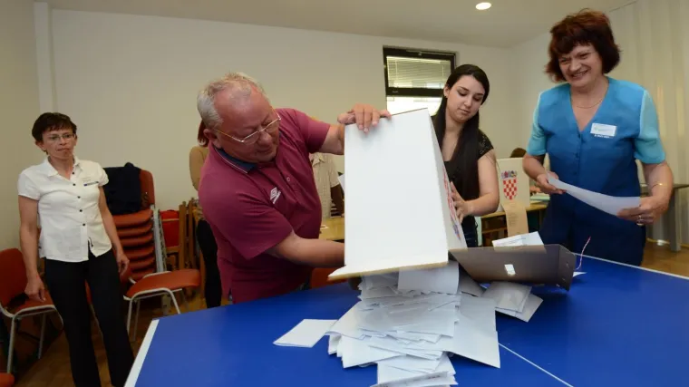 U četiri izborne jedinice očekuje se teška bitka za svaki glas