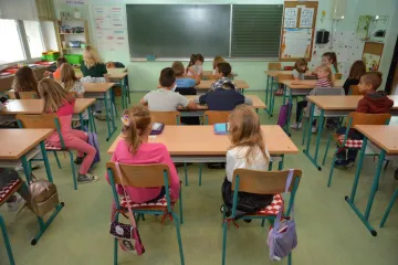 'Epidemiolozi tvrde da su škole sigurne'; Kreće se od ponedjeljka